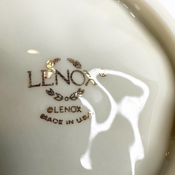 Lenox Westbury Collection 8" Embossed Pierce Bowl Coordinates with Eternal - Picture 5 of 9